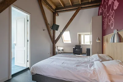 Geräumiges Bauernhaus in waldreicher Umgebung