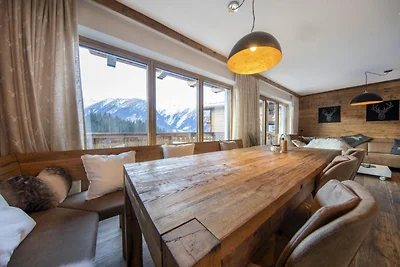 Chalet in Neukirchen near Ski Lift