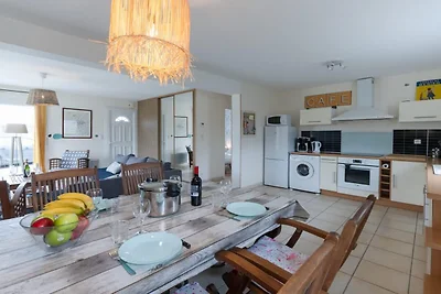 Eénlaags huis aan de kust van Bretagne