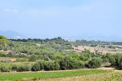 Villa in Muro met zwembad en uitzicht op het...