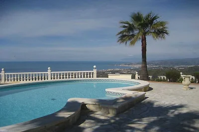 Villa in Torrox mit Schwimmbecken