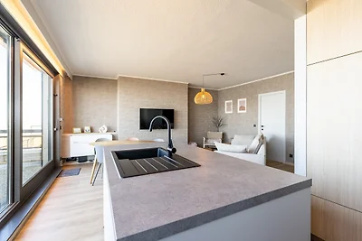 Penthouse am Meer mit Dachterrassenblick