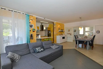 Radovani Peaceful and Serene Apartment with T...