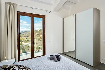 Elegante villa con piscina privata e vista...