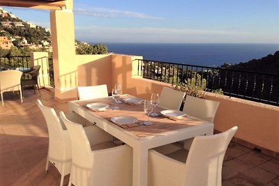 Sea-view holiday home in Altea Hills with pri...