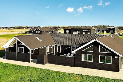 20 Personen Ferienhaus in Løkken