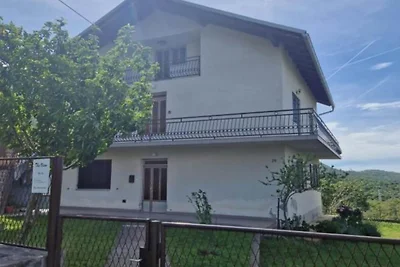 Three Bedroom Apartment With Balcony And Sea...