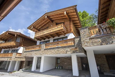 Familien-Chalet-Auszeit in den Alpen