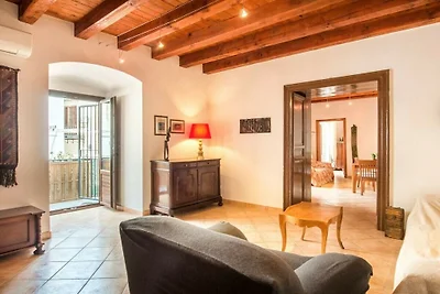 Nice apartment in Palazzo Vatticani