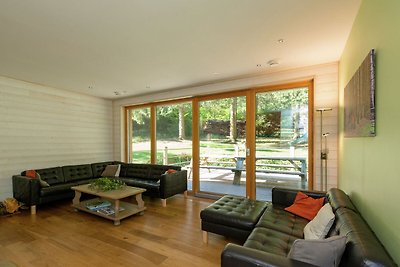 Mooi vakantiehuis in Durbuy met speeltuin