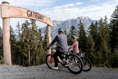 Leogang erleben: Ferienwohnung mit Bergblick