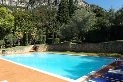 Villa moderna a Garda con piscina privata