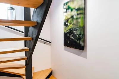 Moderne Wohnung bei Jardin Public