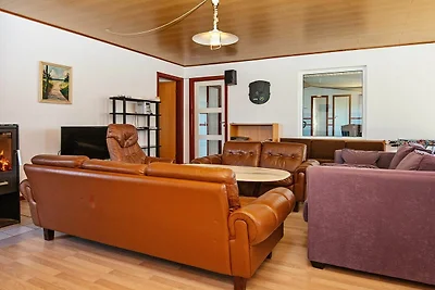 10 Personen Ferienhaus in Harboøre-By Traum