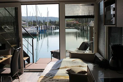 The Seaborn Residence - Two Bedroom Floating...