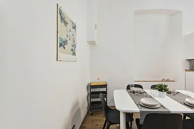 Central & Cozy apartment
