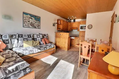 BLICK AUF DIE PISTEN, OBERGESCHOSS - MERIBEL...