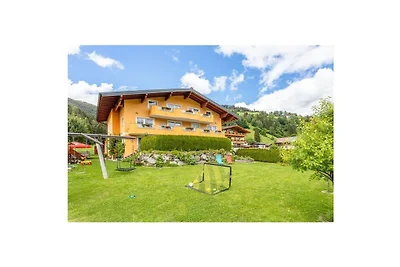 Apartamento en Wagrain con piscina.