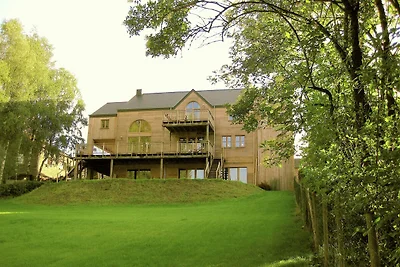 Denkmalgeschützes Ferienhaus in Sart mit Saun...