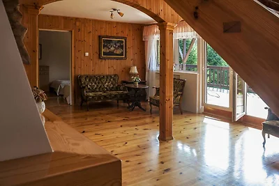 Ferienhaus in Kaschubei nahe Schiefem Haus