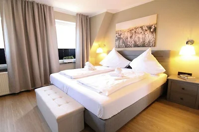 Ferienwohnung in Emden mit Schwimmbecken