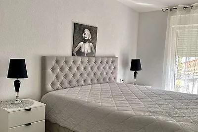 Luxury Lovran Apartments with Swimming Pool -...