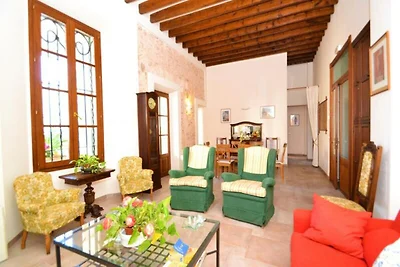 Villa in Llubá in der Nähe des Strandes Playa...