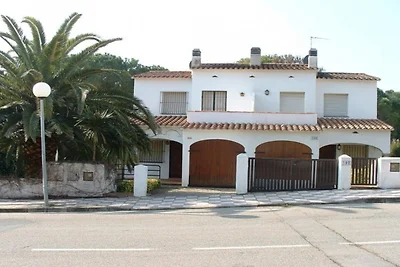 Ferienhaus in LEscala in der Nähe des Meeres