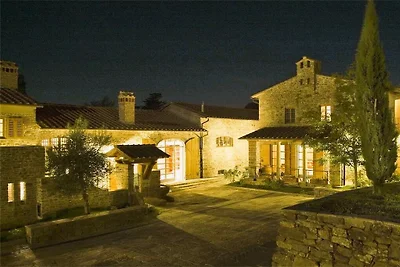 Villa in Pian di Sco mit Schwimmbecken
