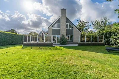 Charmante Villa in der Nähe von Meer und Wald