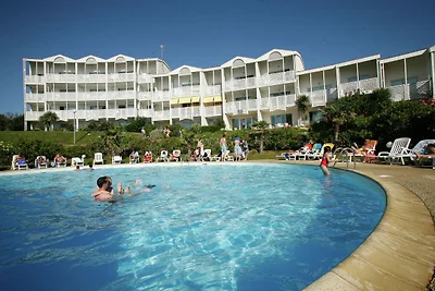 Wohnung mit Blick auf das Meer oder den Pool
