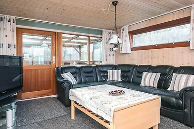 4 Personen Ferienhaus in Juelsminde-By Traum