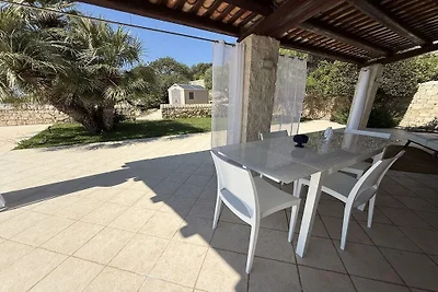 Villa con 2 camere da letto