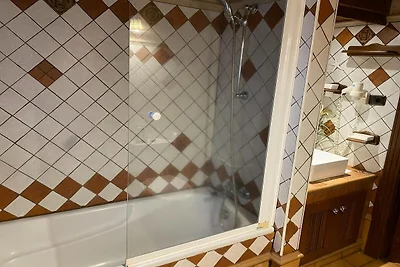 Ferienhaus mit Meerblick für 4 Personen