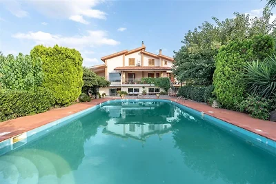Splendida villa con piscina vicino a Palermo