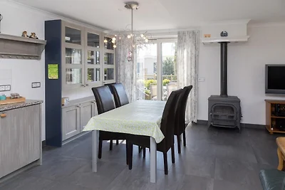 Ferienhaus für zwei Personen für 8 in...