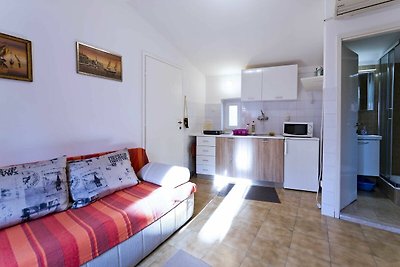 Apartment Niki - One-Bedroom Apartment with B...