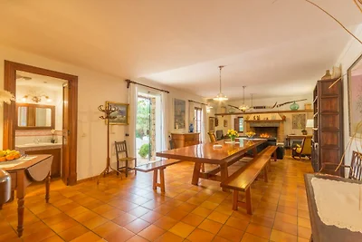 Landhaus für 9 Gäste, Buger