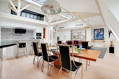 Designer-Loft – Rue Faubourg St Honoré –...