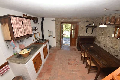 Schönes Cottage in Bagni di Lucca inmitten vo...
