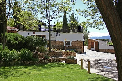 Casa rurale in grotta con piscina