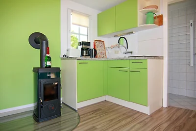 Ferienhaus mit Kamin am Achterwasser in Lütow