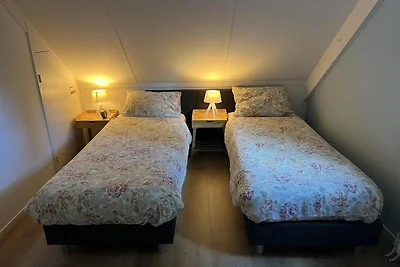 Gemütlicher Waldbungalow für 6 Personen