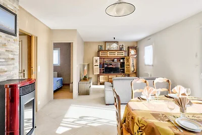 Appartamento a Plomeur vicino alla spiaggia d...