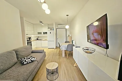 One Bedroom Apartment with Private Garden