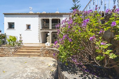Mansion in Santa Eulalia del rio with private...
