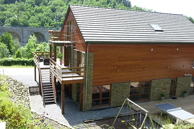 Luxuriöses Ferienhaus in Stoumont mit...