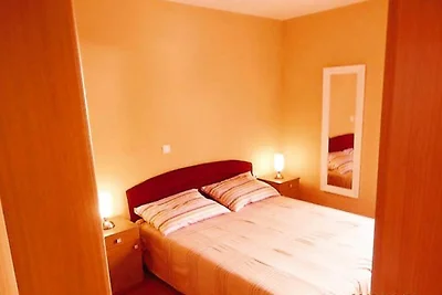 Apartment mit Balkon und 1 Zimmer