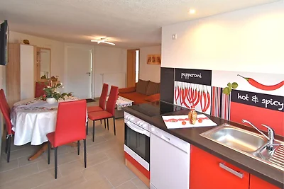 Apartment in Lichtenhain mit Garten