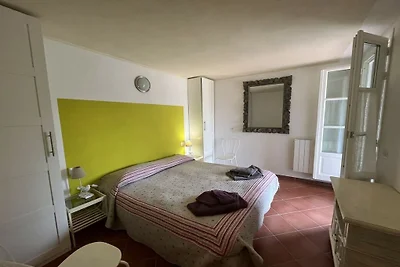 Ferienhaus in Pescia mit Schwimmbecken